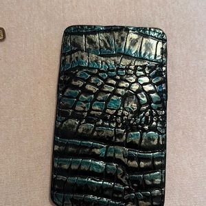 d/b Brahmin card holder